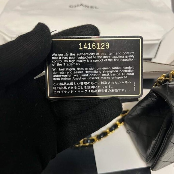 Chanel mini rectangular bag - Picture 6 of 11